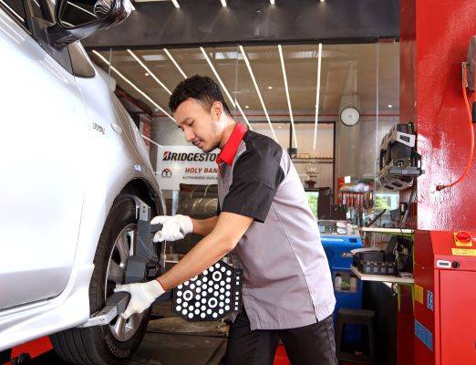 Pengguna Mobil Perlu Rechecking Kondisi Ban Pasca Perjalanan Jauh