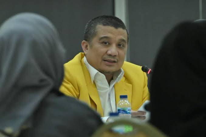 Golkar Tidak Hanya Lihat Survei untuk Rekomendasi Calon Pemimpin Daerah, Bebas Calon Kuat di Polman!