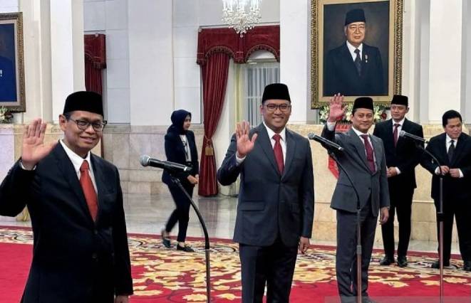 Presiden Jokowi Resmi  Lantik Thomas Djiwandono sebagai Wamenkeu II