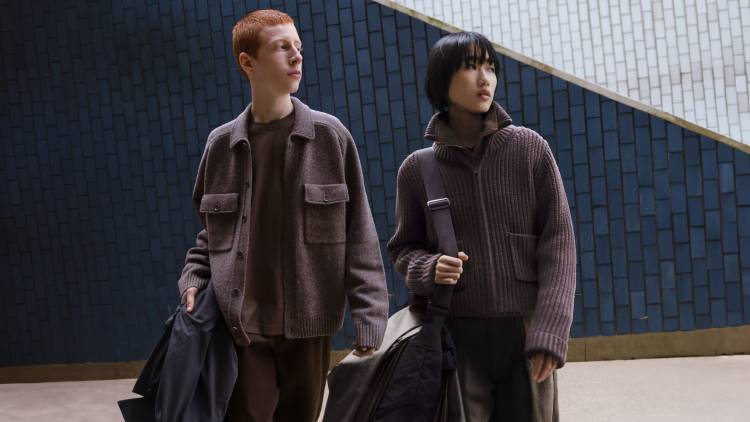 Uniqlo U Fall/Winter 2024: Hadirkan Koleksi Pakaian Serbaguna, Padukan Kehangatan dan Gaya! 