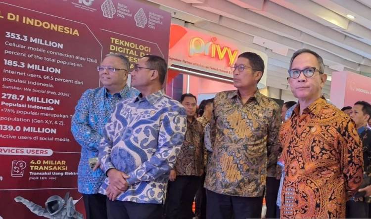 Di Tengah Dinamika Global, OJK Perkuat Pengawasan Industri Fintech