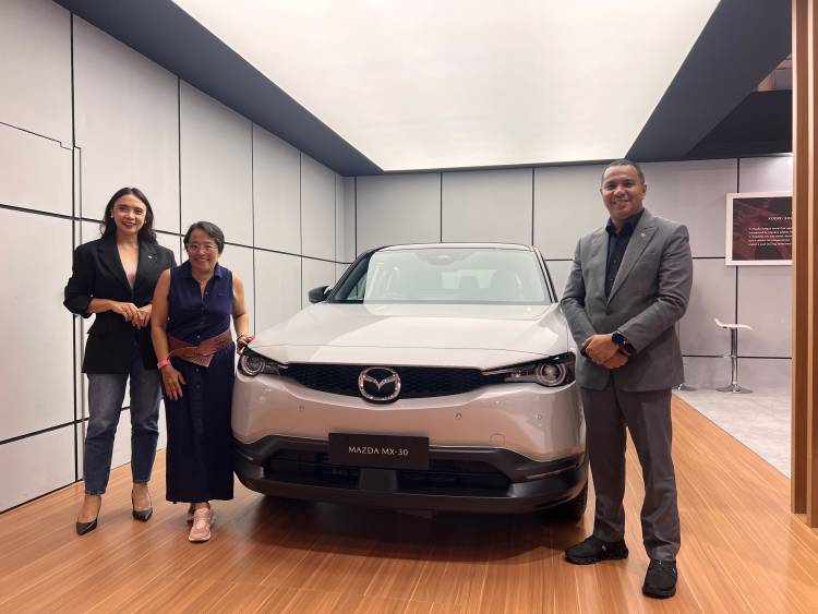 Transaksi Mazda Tembus Rp147,2 Miliar di GJAW 2024, CX-3 dan Warna Soul Red Jadi Favorit