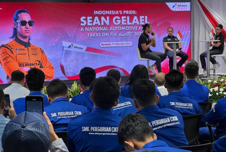 Melaju di Balap Internasional: Sean Gelael Berbagi Pengalaman dengan Pelajar SMK dan Mahasiswa