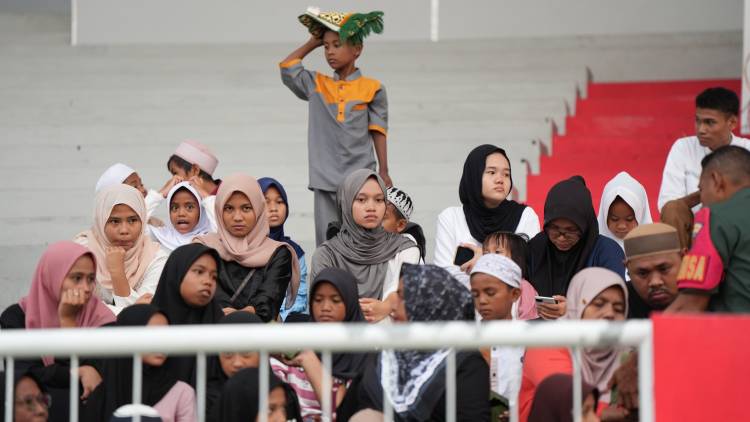 Malut United Hadirkan Kebahagiaan untuk Ratusan Anak Yatim Piatu di Bulan Ramadan