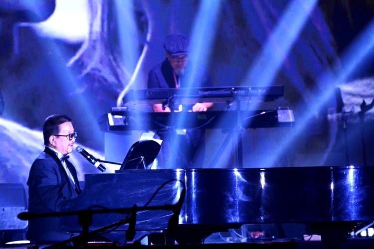 The Piano Man: Simfoni Kemanusiaan Dari Manado