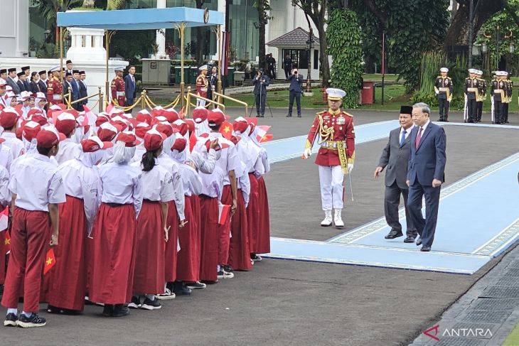 Presiden Prabowo Terima Kunjungan Sekjen PKV To Lam di Istana Merdeka