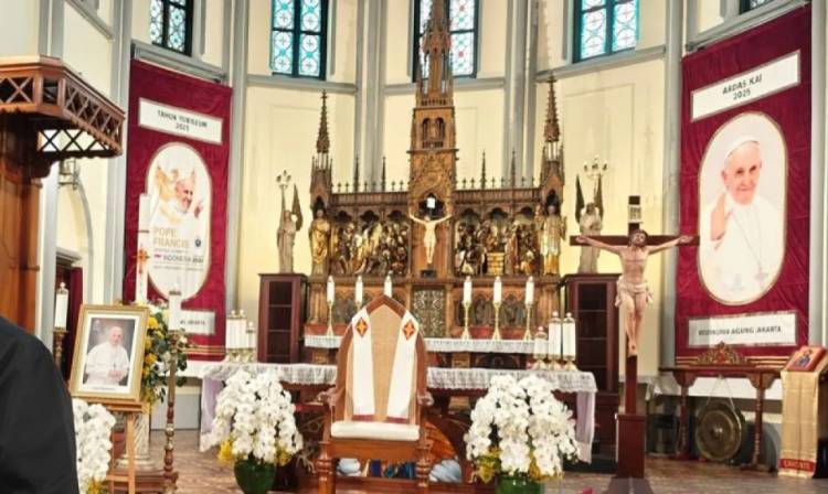 Jenazah Paus Fransiskus Disemayamkan di Basilika Santo Petrus