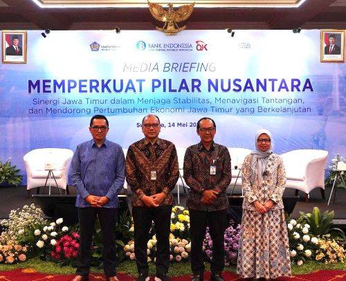 OJK Jatim Berhasil Tingkatkan Akses Keuangan Masyarakat, Total Simpanan Rp.4,66 Triliun dalam 8,77 Juta Rekening