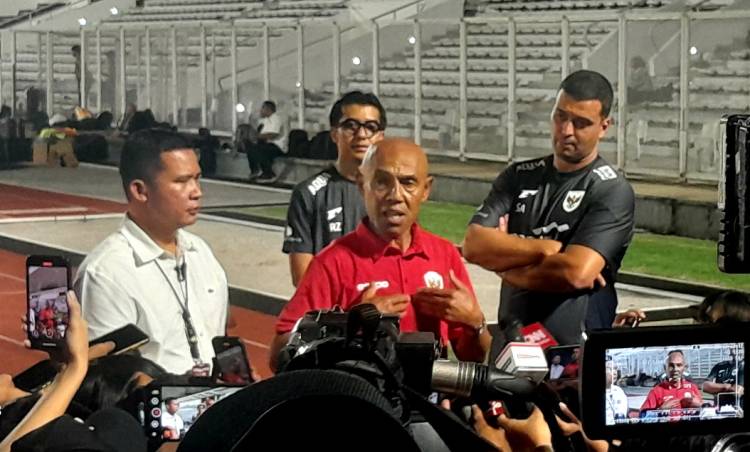 Simon Tahamata: Bukan Sekadar Bertalenta, Pemain yang Saya Suka juga Memiliki Teknik, Fleksibilitas, dan Mentalitas