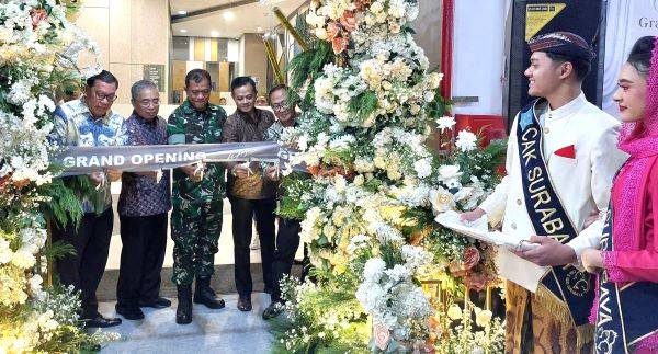 Grand Whiz Hotel Praxis Optimis Mampu Bersaing di Industri Perhotelan di Surabaya