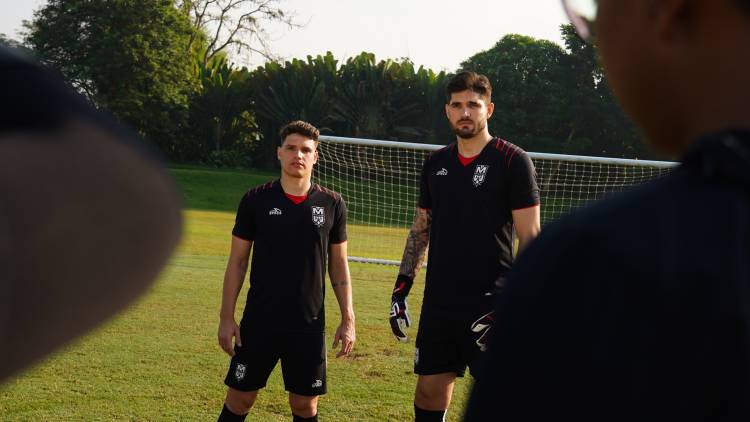 Vico dan Alan Resmi Membuka Lembaran Baru bersama Malut United