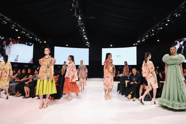 JF3 Fashion Festival 2025:  APPMI Tampilkan Koleksi Simfoni Budaya dan Alam dalam Balutan Busana Kontemporer
