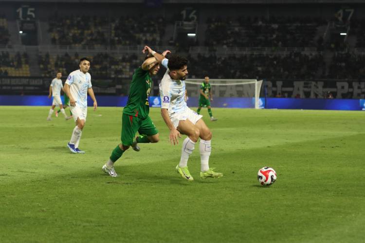 Pagelaran Pembukaan BRI Super League 2025/2026 di Surabaya