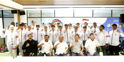 Skuat Terbaik Siap Berlaga: Pelepasan Tim Sepak Bola KONI Allstar Indonesia U15 Menuju Internasional di Penang