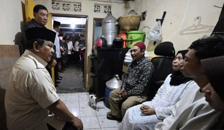 Presiden Prabowo Melayat ke Rumah Duka Affan Kurniawan