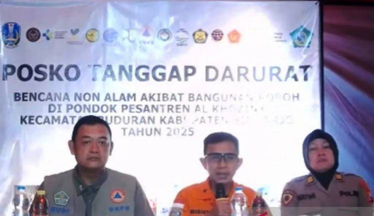 Hingga Senin Dini Hari,  Basarnas Evakuasi 54 Jenazah Tragedi Musholla Ponpes Al Khoziny Sidoarjo