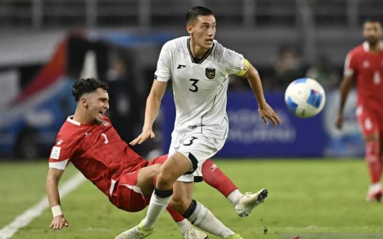 Jelang Lawan Arab Saudi, Jay Idzes: Lolos ke Piala Dunia 2026 Bukan Sesuatu yang Mustahil