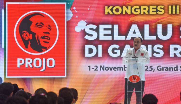 Jokowi di Dua Persimpangan: Antara Loyalitas Keluarga dan Strategi Politik Bayangan