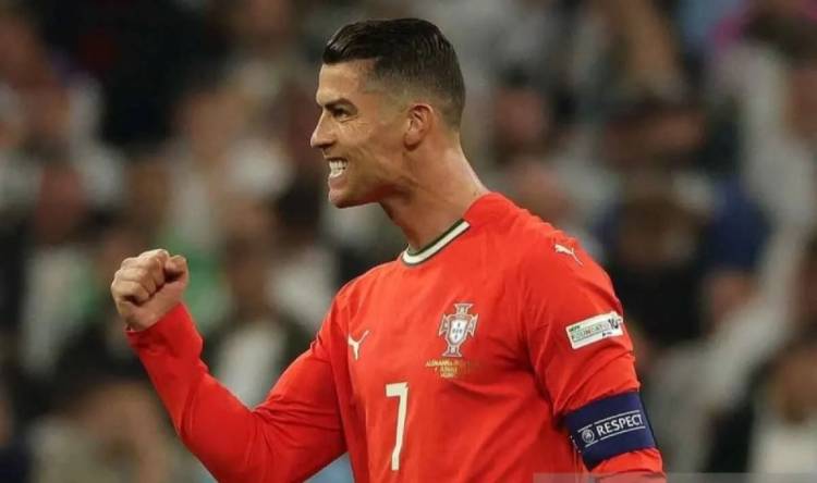 Bintang Portugal CR7 Rencana Pensiun dari Sepak Bola Profesilnal hingga 2 Tahun lagi
