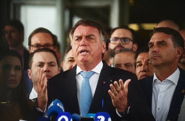 Breaking News: Polisi Brazil Tangkap Mantan Presiden Brazil Bolsonaro!