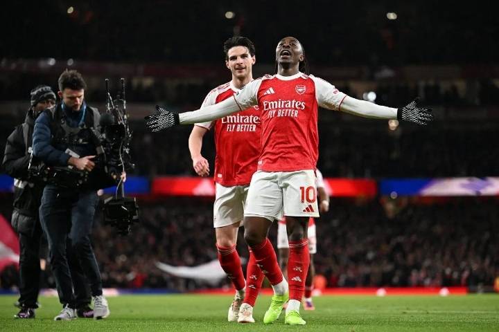 Cetak 3 Gol, Eberechi Eze Bawa Arsenal Hajar Tottenham Hotspur 