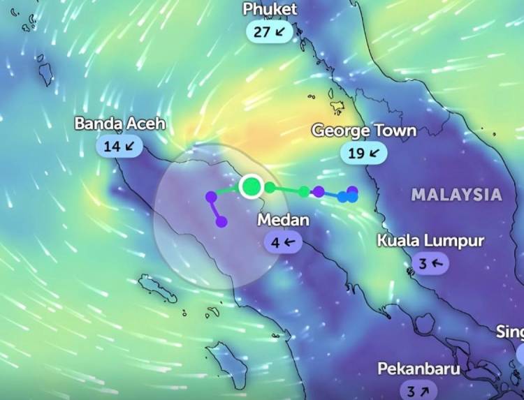 Badai Siklon 04B Bergerak di Selat Malaka