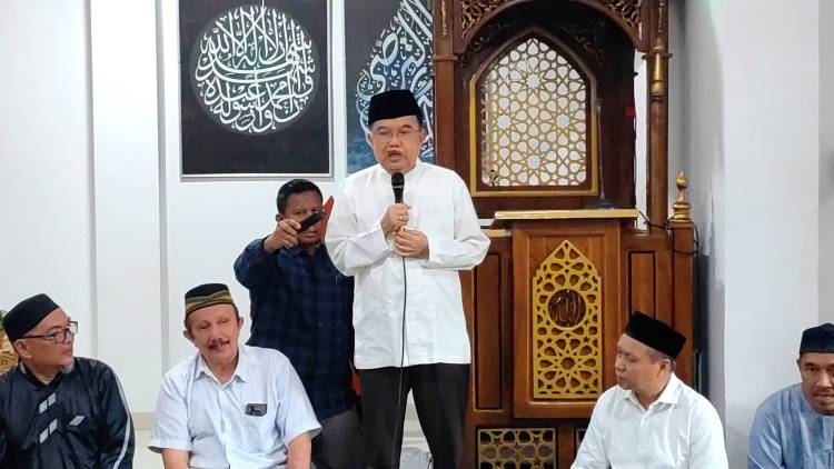 Jusuf Kalla Resmikan Perluasan Masjid Mutmainnul Qulud di Makassar