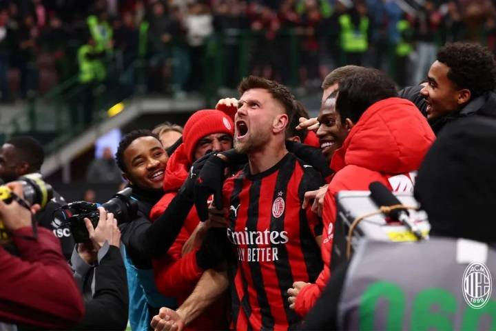 Liga Italia:  AC Milan kalahkan Lecce 1-0, Pepet Inter di Puncak Klasemen Sementara