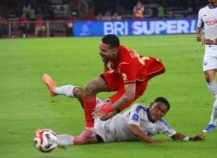 Macan Kemayoran Tersungkur di GBK, Arema Pulang dengan Kemenangan 2-0