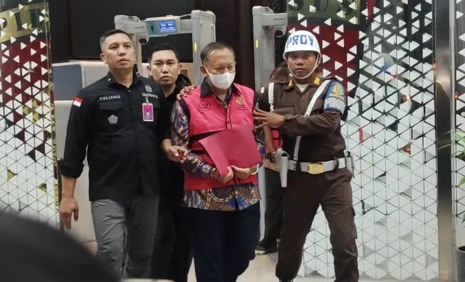 Ini 11 Tersangka Kasus Penyimpangan Ekspor CPO yang Ditetapkan Kejagung RI