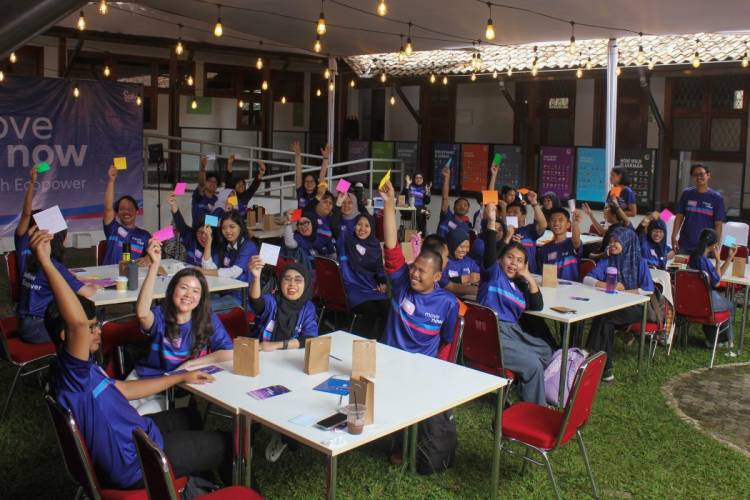 Allianz Indonesia Gandeng Guru SLB, Dongkral Inklusi dan Literasi Keuangan