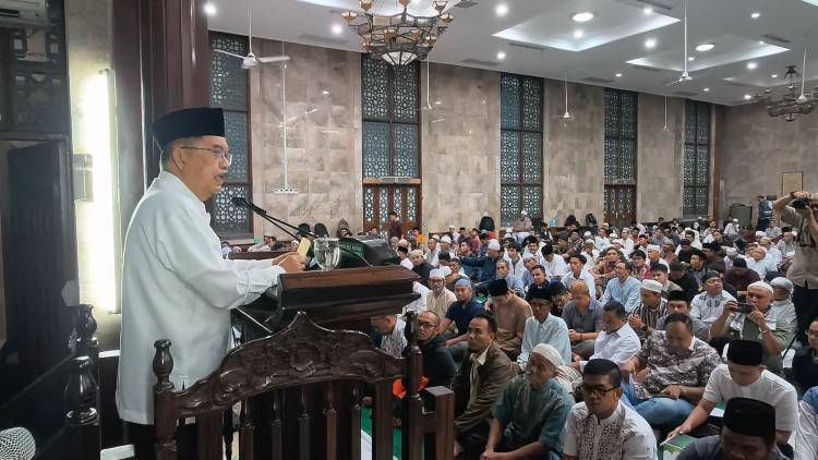 Ketua Umum DMI Jusuf Kalla: Masjid Harus Jadi Pusat Peradaban dan Kemajuan Umat