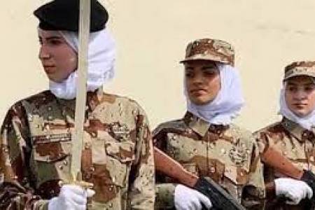 Angkatan Pertama Militer Wanita Arab Saudi Diwisuda