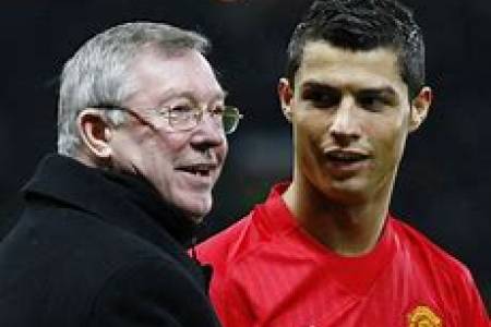 Inilah Tabir Kepulangan CR7 ke Manchester United