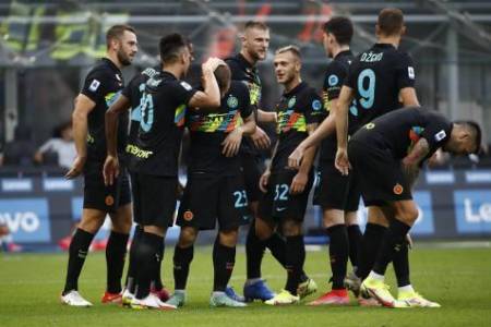 Inter Milan Pesta Gol, Libas Bologna 6-1