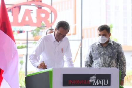 Jokowi Resmikan Pabrik Bio Diesel