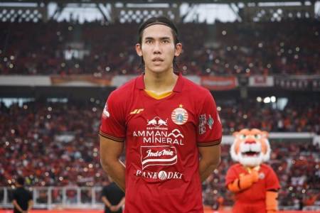 Ryuji Utomo Kembali Perkuat Persija Jakarta