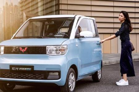 Mobil Listrik  Wuling  Harga Rp 60 Juta Diproduksi di Indonesia  