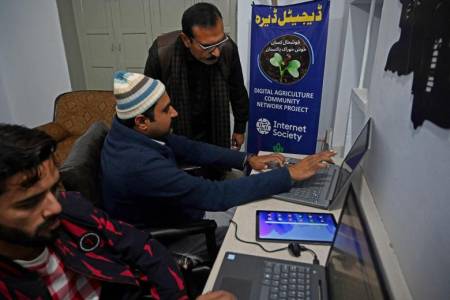 Digitalisasi Bantu Sukseskan Pertanian Pakistan 