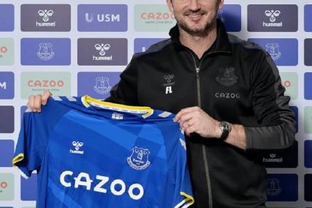 Frank Lampard Resmi Jadi Juru Taktik Everton!  