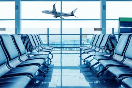 Kemenhub: WNA-WNI Pelaku Perjalanan Wisata Luar Negeri Tidak Bisa Naik Dari Bandara Soetta