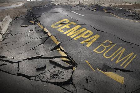 Gempa M4,8 Guncang Bayah Banten 