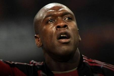 Clarence Seedorf Resmi Jadi Muallaf