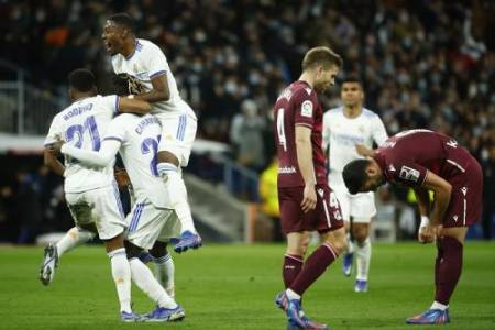 Hasil Liga Spanyol Semalam :  Real Madrid Menang Besar atas Real Sociedad 4-1