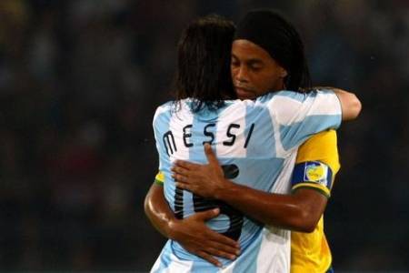 Waw, RANS Cilegon FC Datangkan Ronaldinho Gaucho!