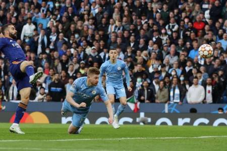 Kevin De Bruyne Cetak Sejarah di Semifinal Liga Champions!