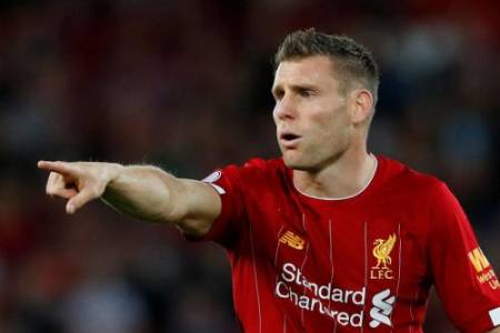 Resmi! James Milner Perpanjang Kontrak di  Liverpool