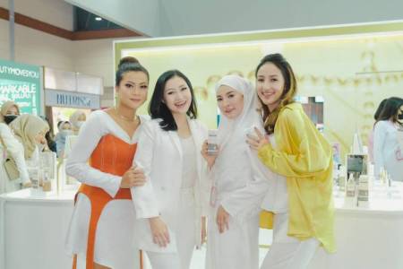 MS GLOW Rilis Varian Produk White Cell DNA Body Essence di Jakarta X Beauty