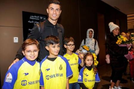 Cristiano Ronaldo Tiba di Arab Saudi, Segera Diperkenalkan Klub Al Nassr