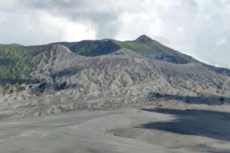 Waspada! Gunung Bromo Mulai.Meneggeliat